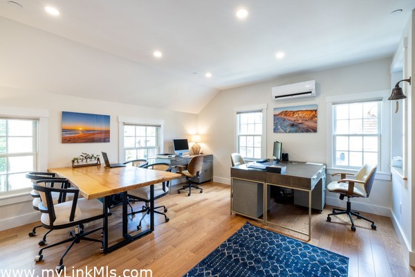 2nd Floor Office