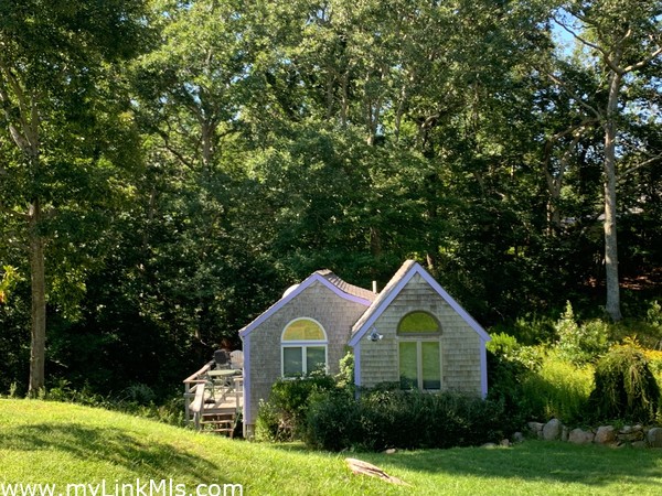 cottage