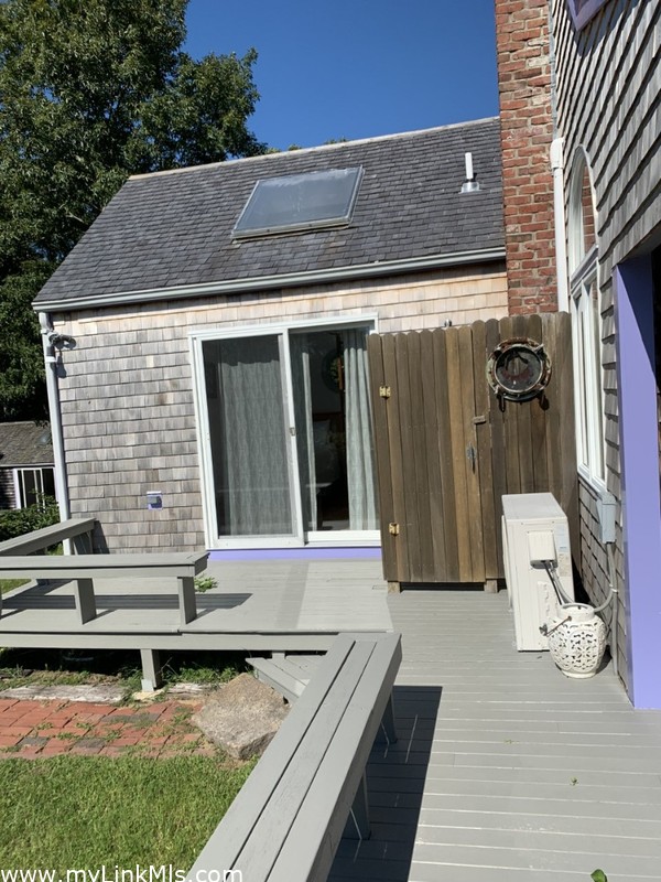 outdoor shower and deck for 1st floor bedroom
