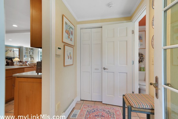 mudroom entry