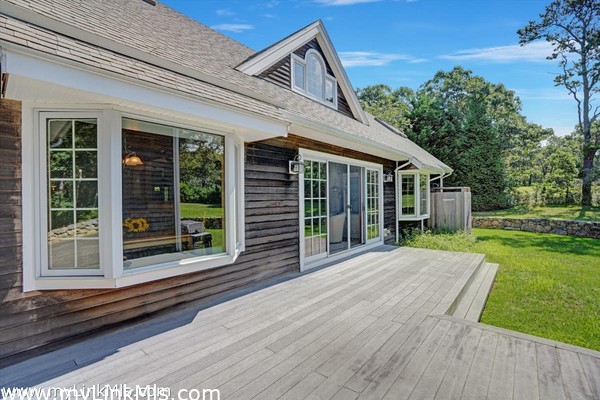 Rear deck