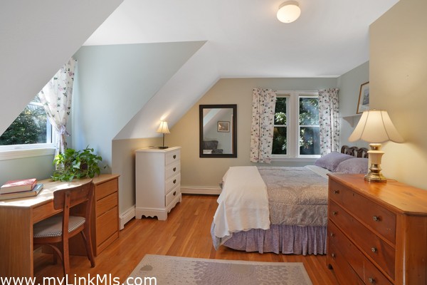 Bedroom third floor