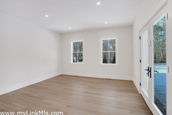Foyer looking into front lounge area