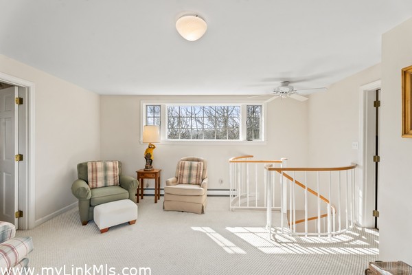 3rd Floor loft lounge