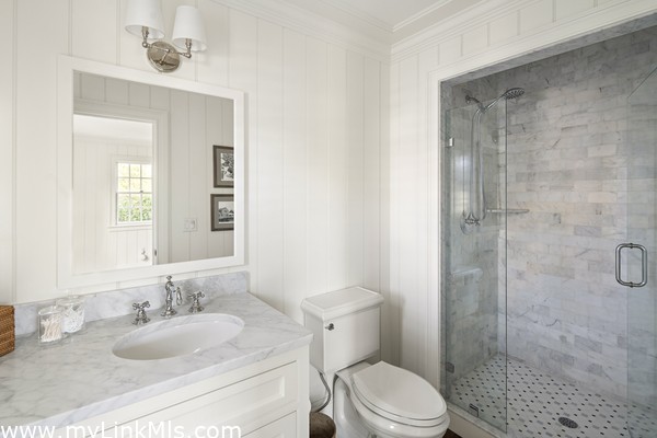 Full Bath