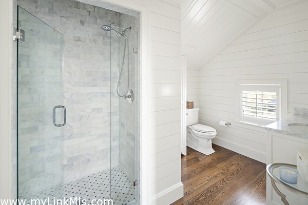 Carriage House Ensuite