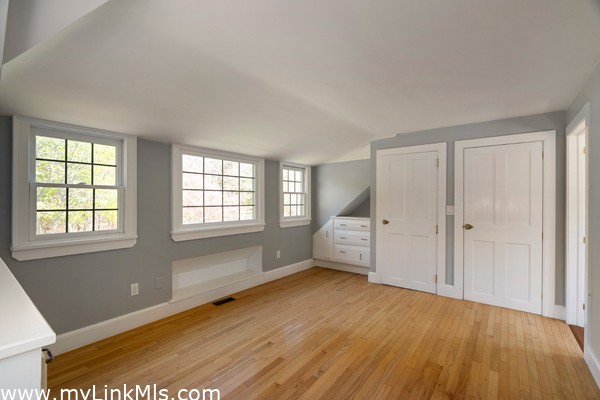 Primary suite with built-ins