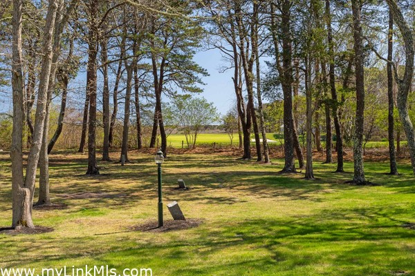 ...direct access to the 7th fairway