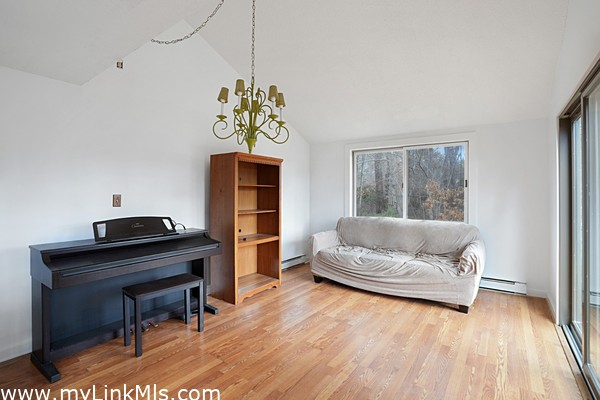 Dining / Living Room