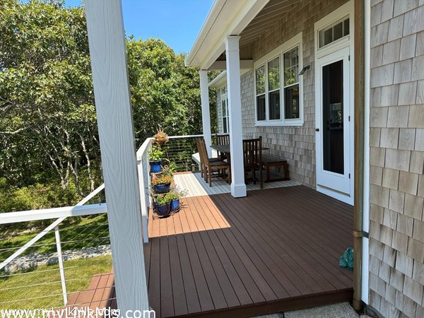 Large Kitchen Deck