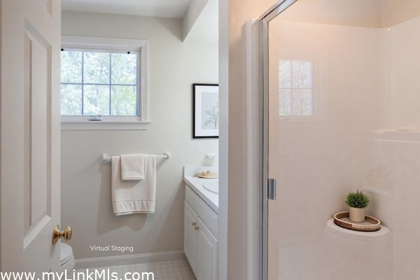Full bathroom number 3