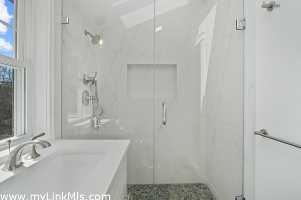 Primary residence - luxurious full bathroom