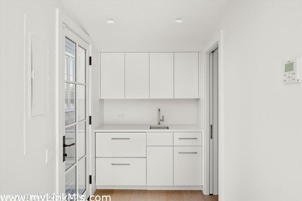 The Gym Wet Bar