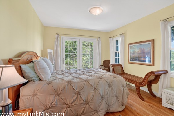 1st level bedroom (3)