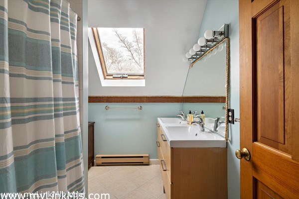 Second floor full bath