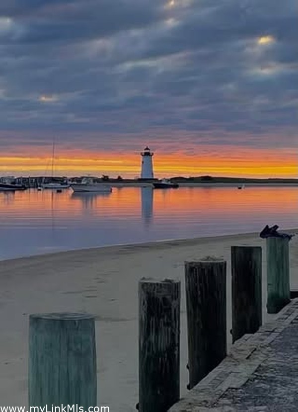 Chappy is scenic like nowhere else on MV