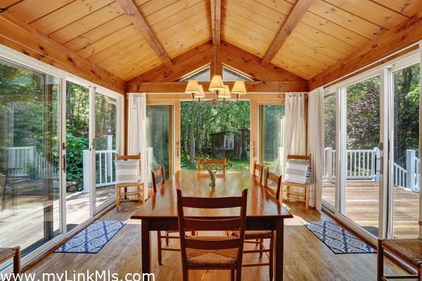 Main House, dining room