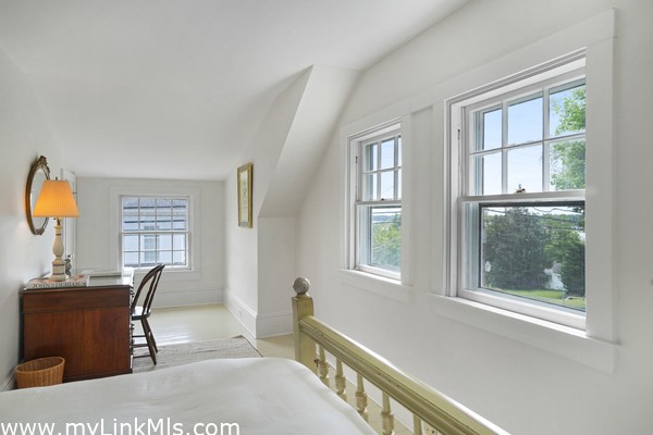 2nd Floor Guest Bedroom