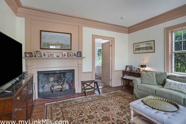 Dining Room Water View