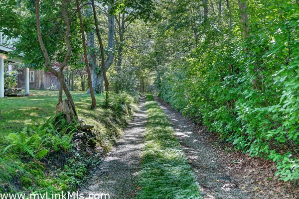 Driveway towards Guest Cottage