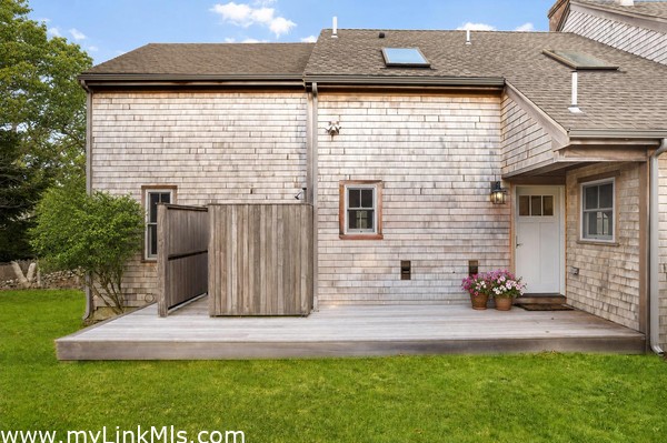 entry and enclosed outdoor shower