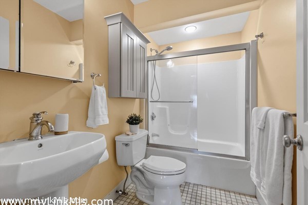 Full bathroom