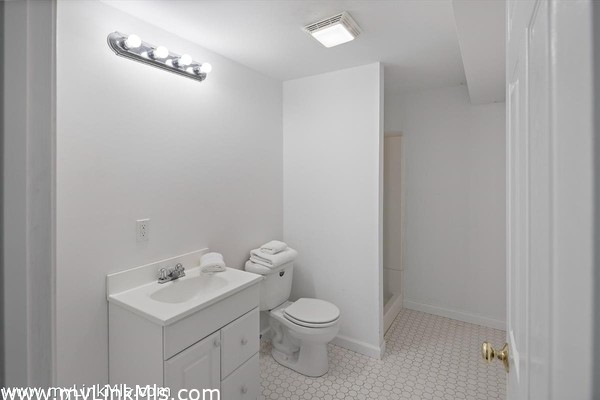 Basement full bath