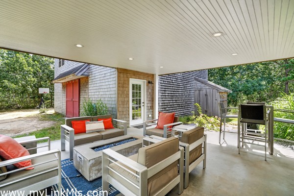 Covered Porch