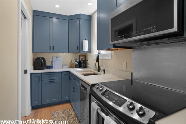 Cottage kitchen
