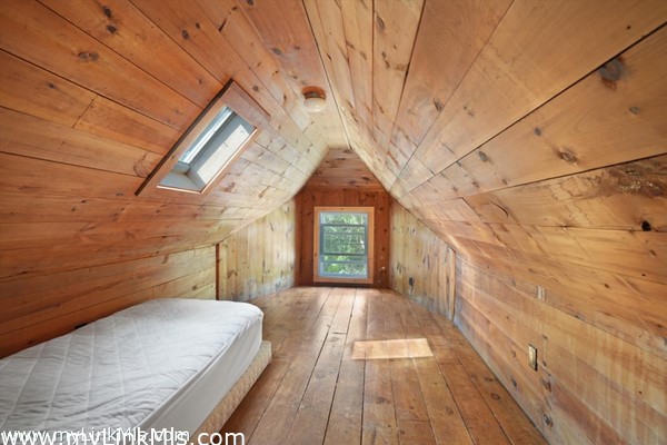 3rd floor loft main house