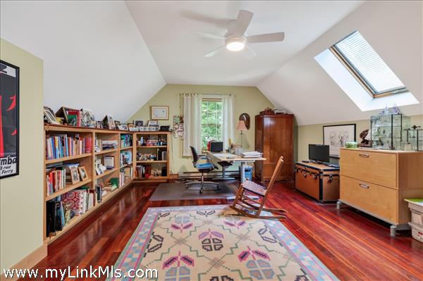 Bonus room