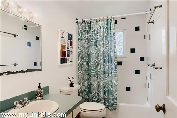 shared first floor bath