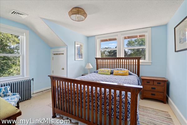 Each of the corner bedrooms have plenty of light and cross ventilation