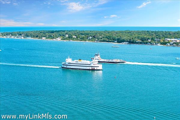 Vineyard Haven Harbor
