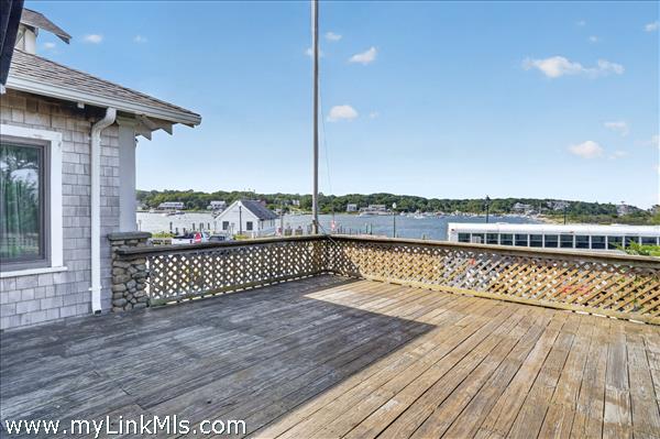 Side Deck