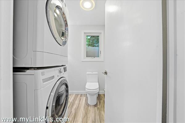 1st fl. powder bath with stackable washer/ dryer