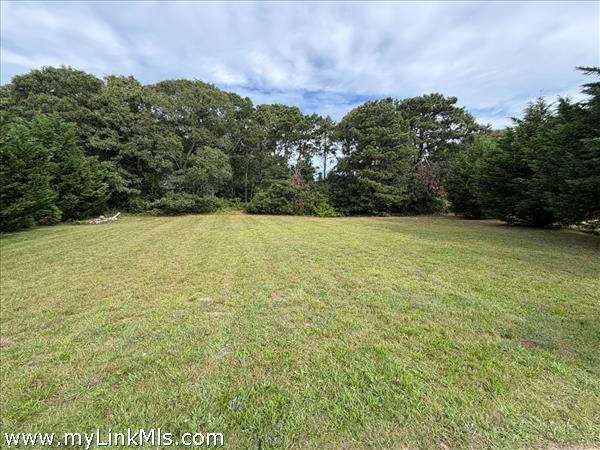 15 Rogers Way, Oak Bluffs