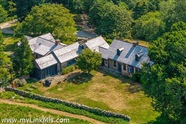 85 North Reservoir Road, West Tisbury
