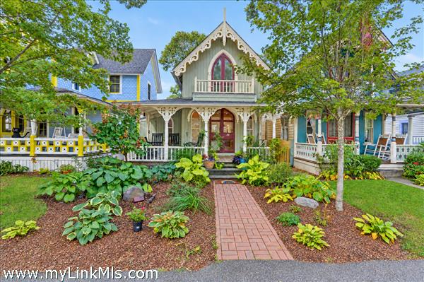 22 Trinity Park, Oak Bluffs